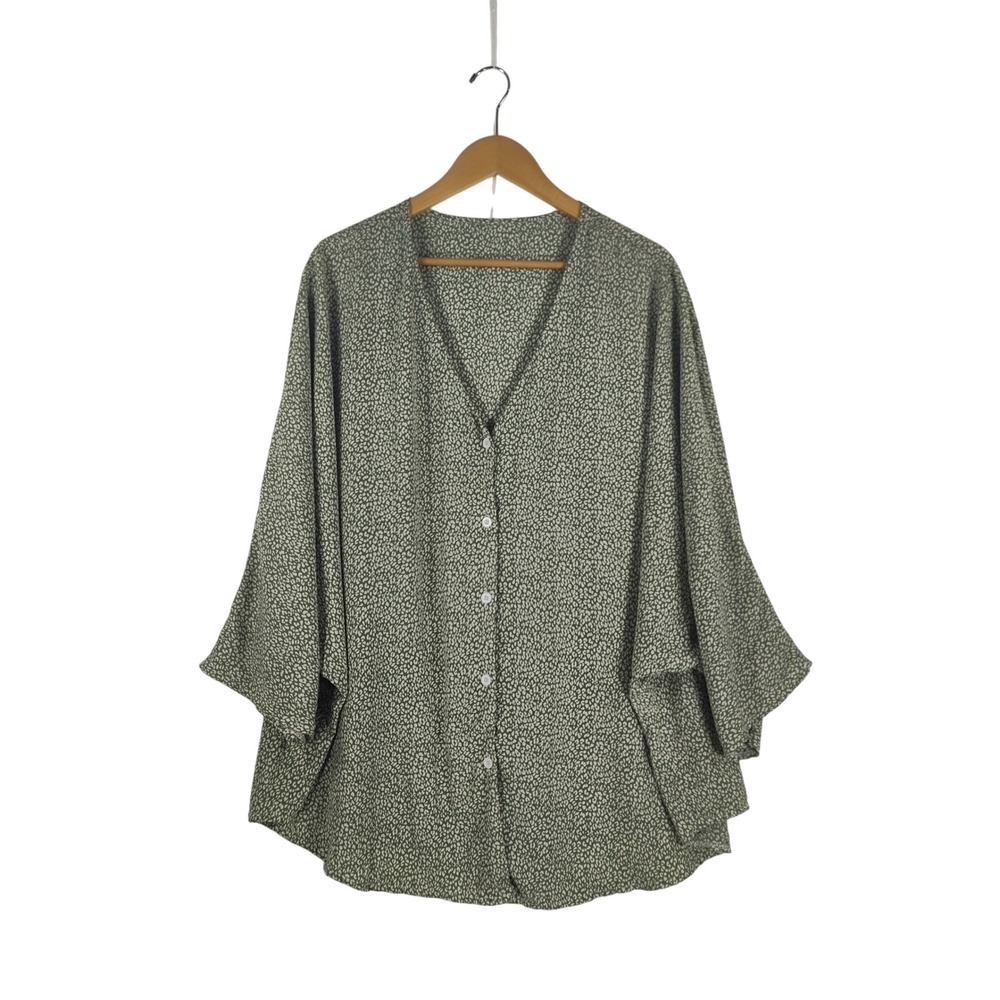 Shein Curve 5XL Sage Green Animal Print Kimono Sleeve Button Up Blouse Top